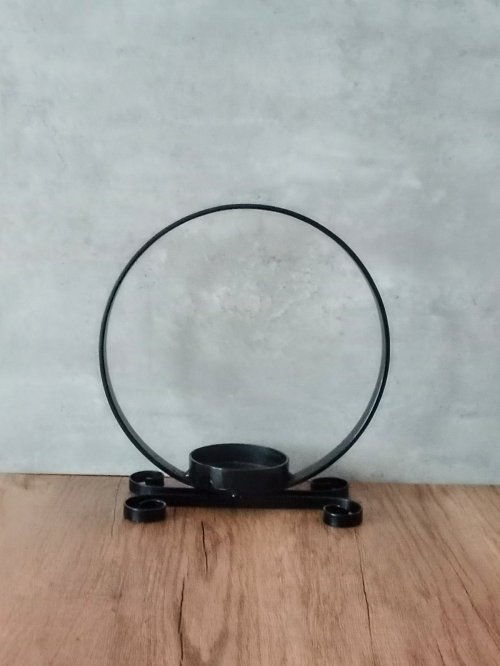 Round Candle Holder 